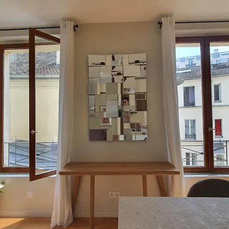 Calme Et Ensoleille Entierement Renove Appartement *